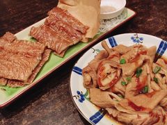 -度小月(百老汇美食街店)