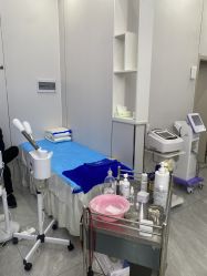 -痘院士专业祛痘皮肤管理