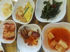 -故乡家韩国料理(丹东街店)