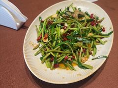 -荷栖小院·品质江西菜(红谷滩店)