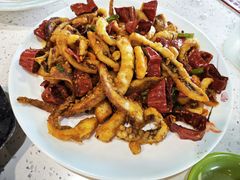 -巧克力渔家.小船海鲜胶东菜(万平口店)