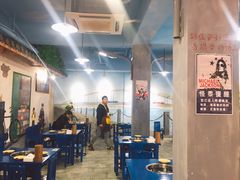 大堂-马路边边·成都串串(翠柏路店)