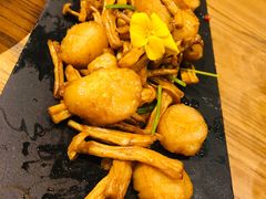 -荟廷·晶萃(陆家嘴尚悦湾店)