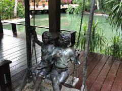 -三亚湾海居铂尔曼度假酒店