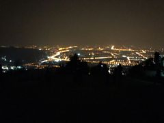 -鬼笑石后山停车场