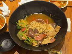 -万记麻辣烫国展总店