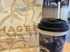 糯糯青山-霸王茶姬(小西沟店)