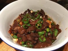 青椒炒牛肝菌-炊烟小炒黄牛肉(中心印象城店)