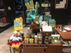 零售区-星巴克(深圳龙华和平里店)