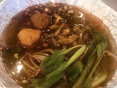 全家福丸趣酸辣粉-丸来玩趣(品尊和美广场店)