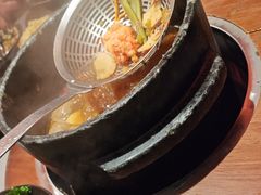 -芸山季·云南山珍菌火锅(人民广场来福士店)