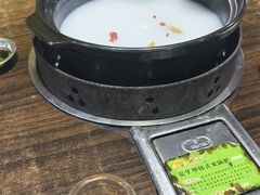 -鸿渡渔庄·特色鸭咀鱼