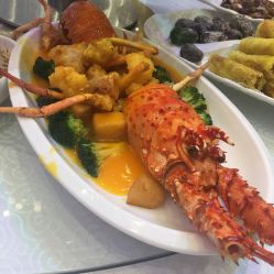 龙虾-喜宴酒店幸福里(星摩尔购物中心店)