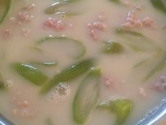 -沪华海鲜大酒楼(南汇店)