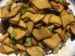 -华盛园卷子王农家菜水库鱼