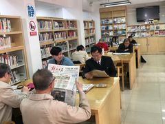 -曹家渡街道图书馆