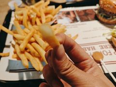 -The Habit Burger Grill 哈比特汉堡(复兴soho店)