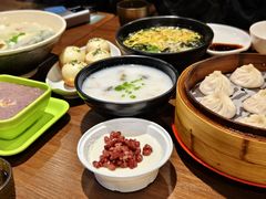 -玖鲜小笼(中山广场店)