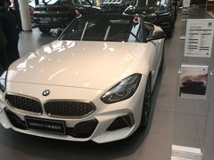 -上海宝信宝马4S店