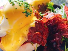 牛肉班尼迪克蛋-the rug 飞毯 (朝阳公园店)