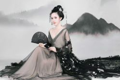 -盘子女人坊古装写真摄影(厦门总店)