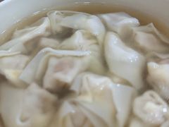 -周震馄饨