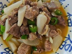 汁水牛腩-品鲜村农家菜·阳澄湖大闸蟹(总店)