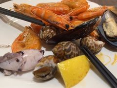 -三英温泉度假酒店-自助餐厅