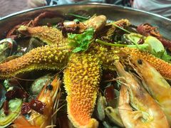 -老东镇啤酒屋海鲜加工·蒸汽海鲜·海鲜烧烤(台东店)