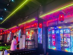 -喜鹊音乐酒馆(西街店)