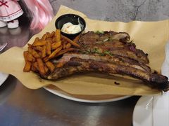 -LESCEDARS Brasserie Bistro香柏树