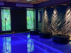 -新偶像健康汇•水疗SPA•豪华自助餐(世界城店)