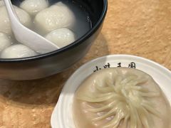 蟹粉灌汤包-宁波汤团店(外滩店)