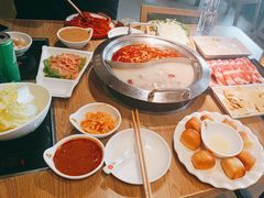 -彤德莱火锅(商圣嘉源店)
