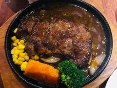 -玛格萝妮比萨屋(陆家浜路店)