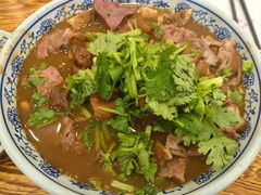 卤煮火烧-门框胡同百年卤煮(前门煤市街店)