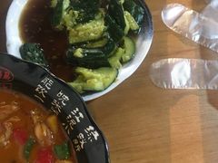-老谭虾王蟹皇·龙虾·烧烤(蝴蝶湾店)