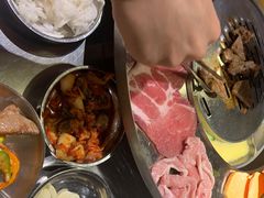 -哈哈碳都·牛肋条无限自助烤肉(台江万达店)