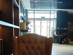-缦咖电竞酒店(北京鸟巢红军营地铁站店)