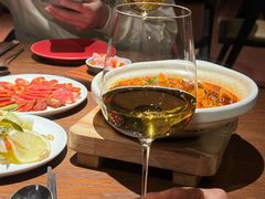 -肆海小川菜酒馆Wine Bistro (青年路店)