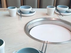 -左庭右院鲜牛肉火锅(浦江欢乐颂店)