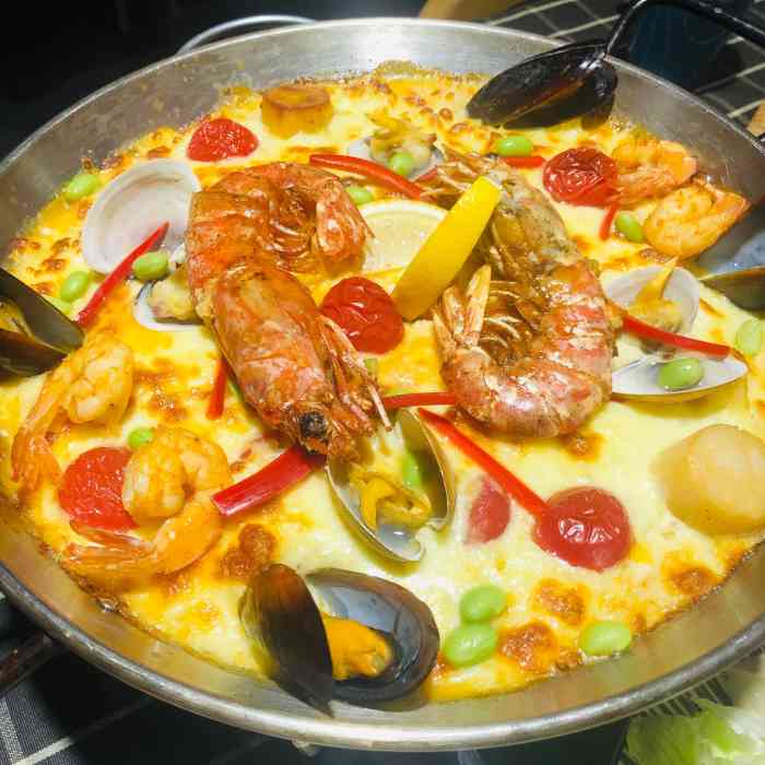 硬货·西班牙海鲜饭(良乡龙湖天街店)-"和同事逛街去吃的.