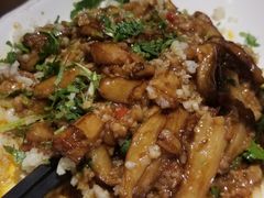 -味上湘菜馆(岳麓山店)