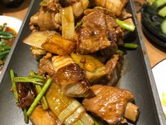 -海派美食·家宴海鲜青岛菜·石锅鲽鱼头(东方城店)