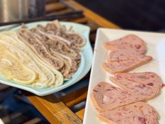 -二荆条·蜀鲜汇城市森林火锅