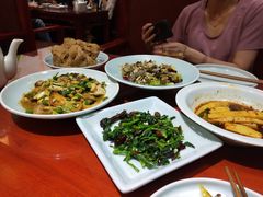 -窄巷子陕菜馆·地道陕西菜(粉巷店)
