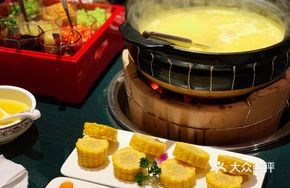 Flower Gelatin Qingyuan Soup Base
