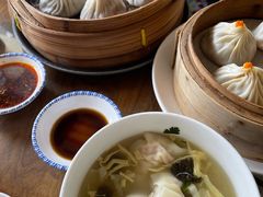 蟹粉小笼-笑来喜馄饨小笼工坊店(湖滨街店)