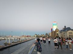 -东港音乐喷泉广场