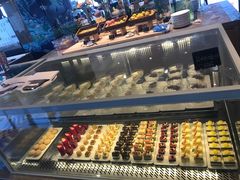 -武汉世茂希尔顿酒店·汇·全日餐厅